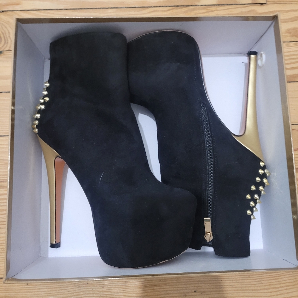 Heels: Onlymaker Spike Bootie